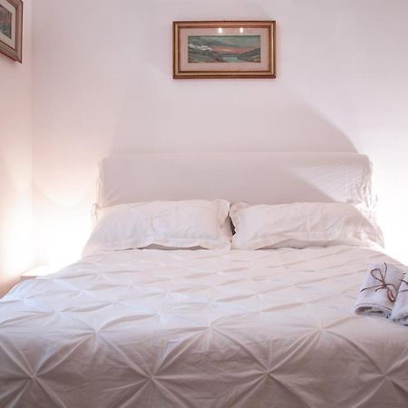 Luxury Bnb Pisacane Apartment Bari Exterior foto