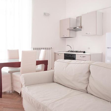 Luxury Bnb Pisacane Apartment Bari Exterior foto