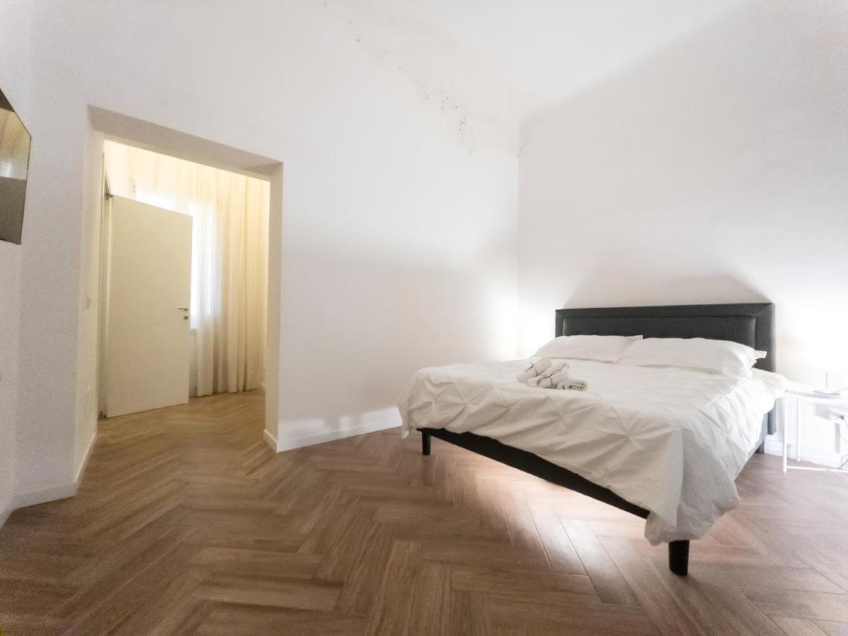 Luxury Bnb Pisacane Apartment Bari Exterior foto