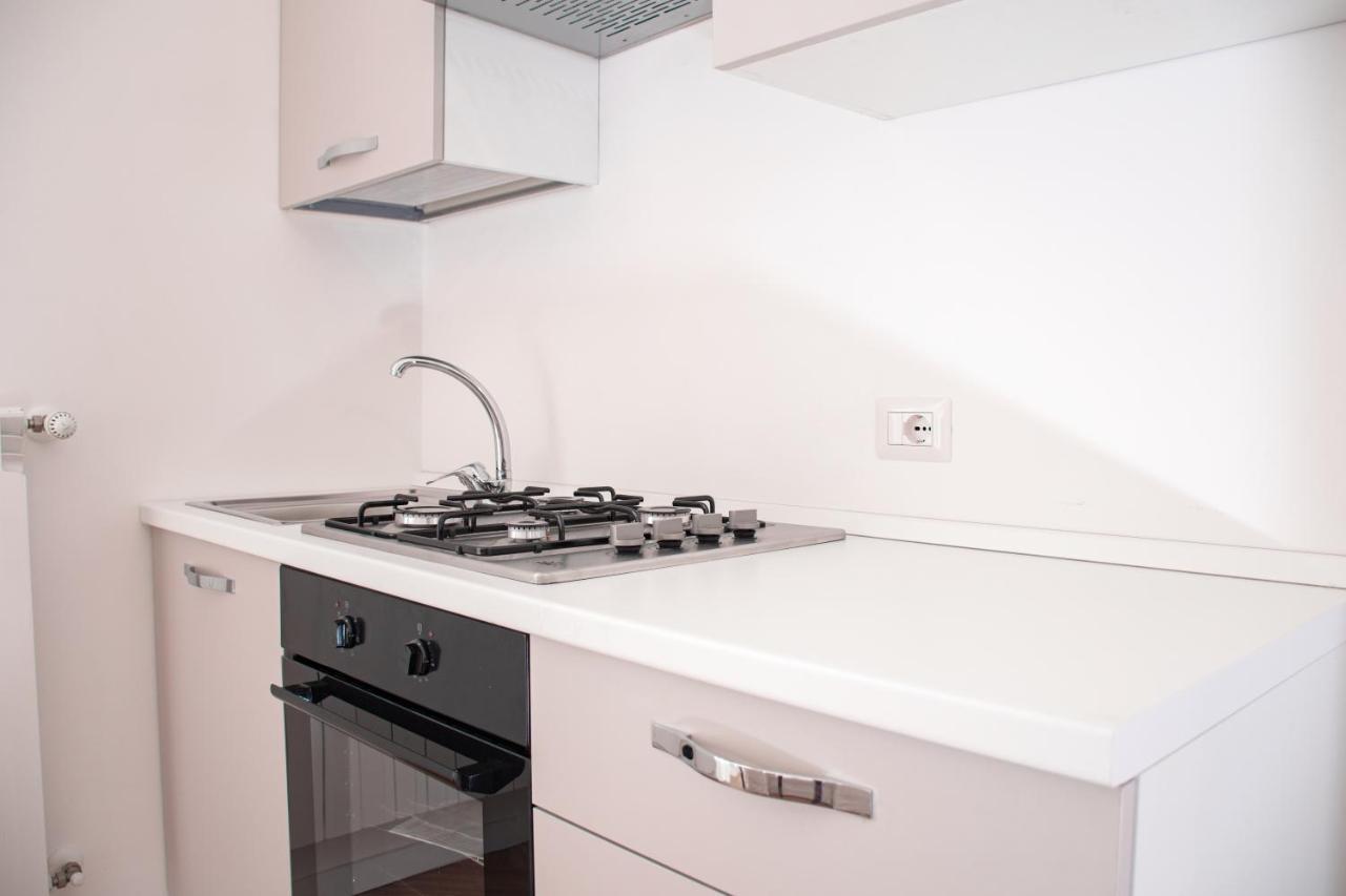 Luxury Bnb Pisacane Apartment Bari Exterior foto